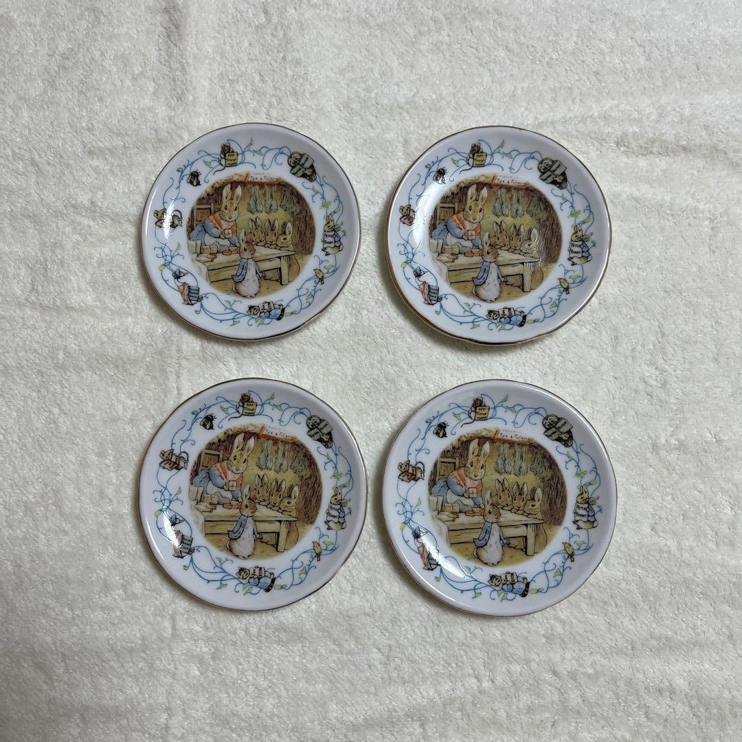 ピーターラビット　ミニチュアバスケット　引っ越しの為、後少しでお休みします。