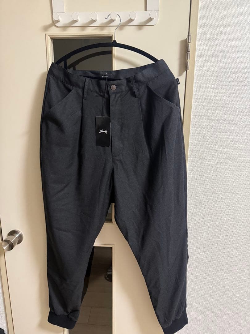 glamb デフォームジョガーパンツ Lサイズ　グラム サルエルパンツ
