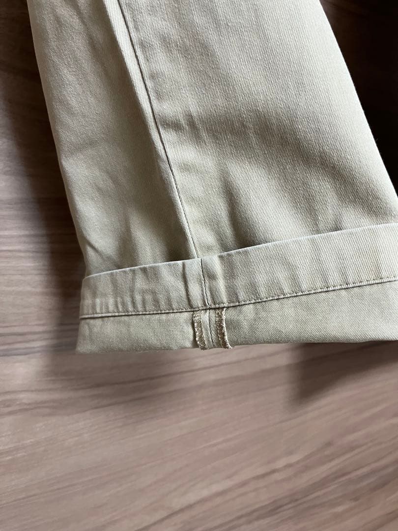 supreme チノパン　ベージュ