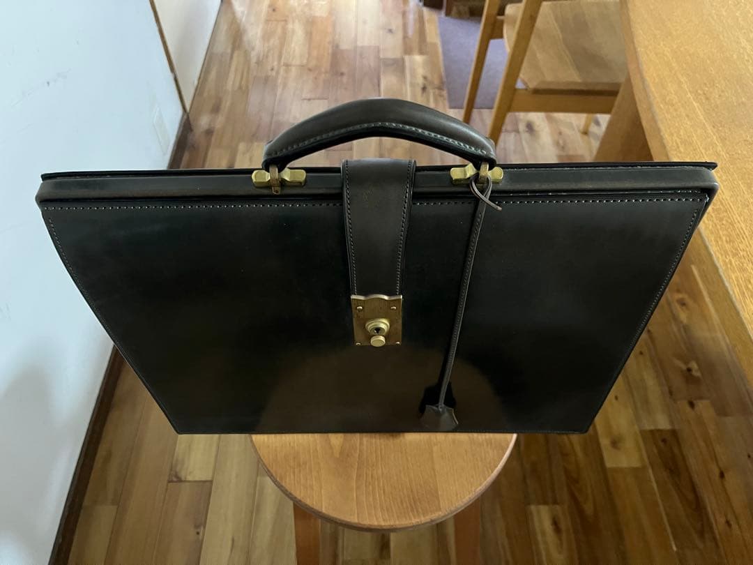 y*k様 万双　薄型ダレスバッグ　細マチダレス　別注　グリーン　ブライドルレザー