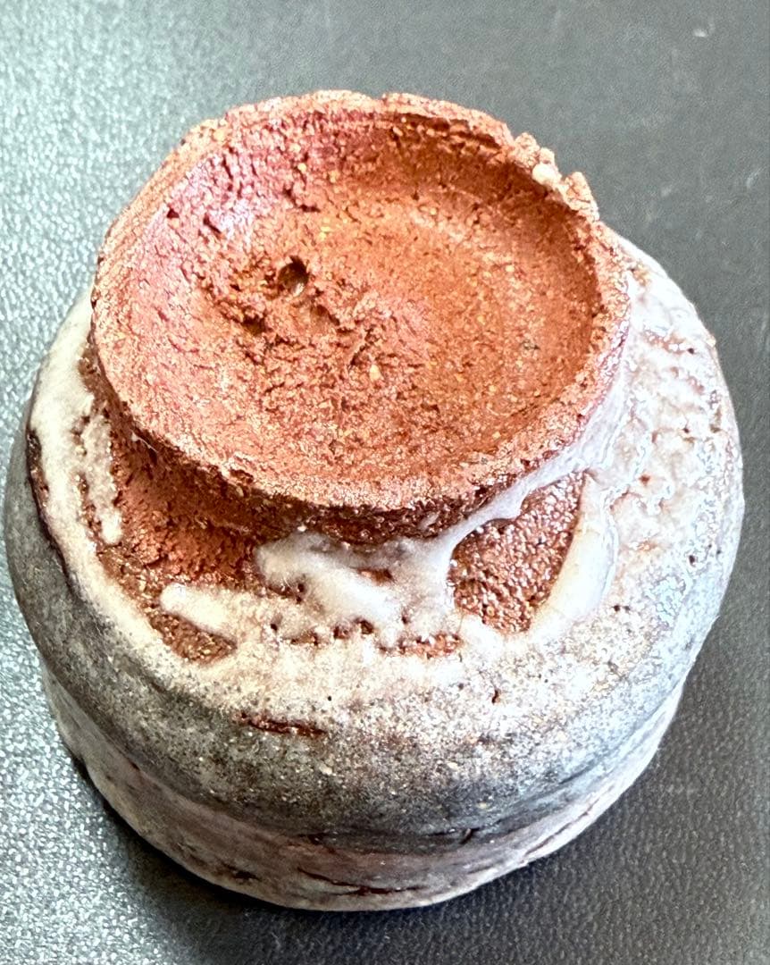 小山厚子　灰釉ぐい呑　共箱、布、栞