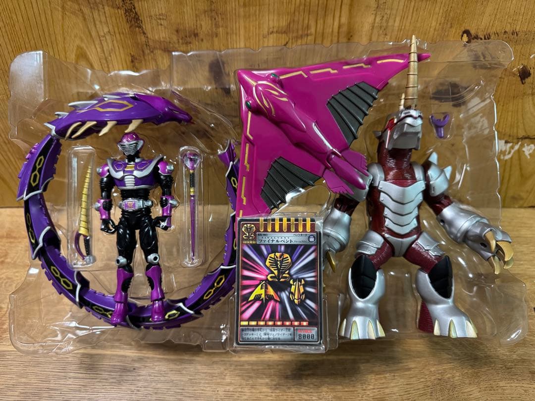 仮面ライダー王蛇 R&Mシリーズ4