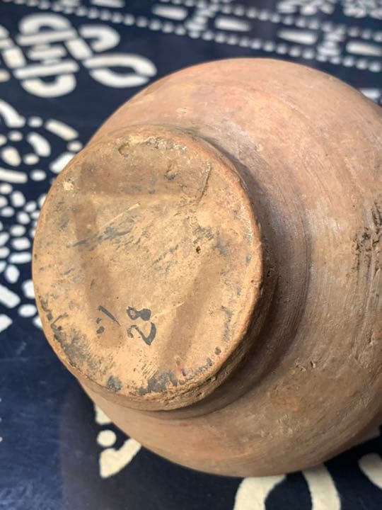 弥生時代　古陶　素焼き　甕　古壺の土器