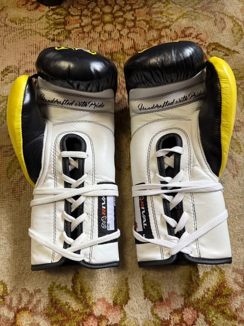 RIVAL RFX GUERRERO ボクシンググローブ 黒/黄色