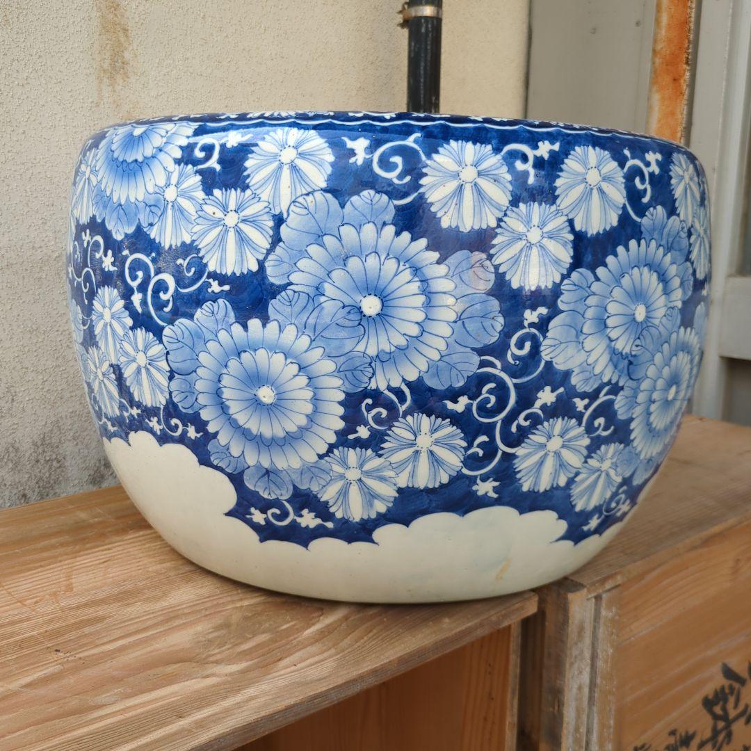 骨董 火鉢 染め付け モダン レトロ花 メダカ 睡蓮鉢 金魚 テーブル