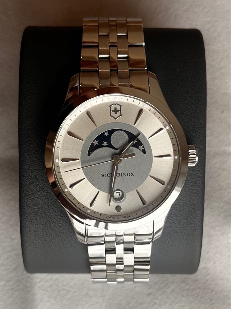 ビクトリノックス Victorinox ムーンフェイズ 35mm シルバー　時計