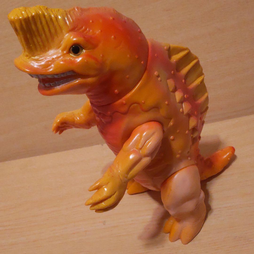 ガヴァドンB  ソフビ　スタンダード　ウルトラマン　ベアモデル　ブルマァク