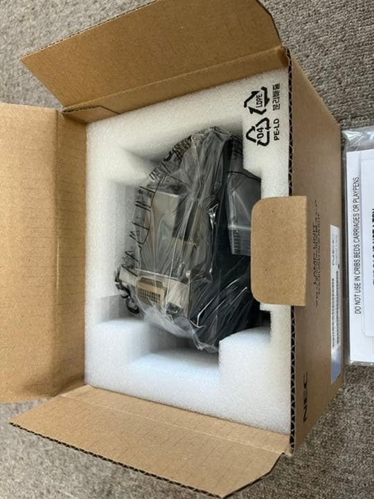 【新品】NECプロジェクタ交換用ランプ NP24LP