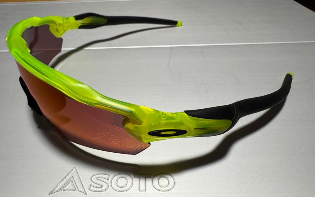 限定モデル　オークリー　レーダーEVパス