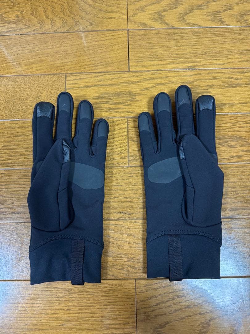 Arc'teryx ブラックグローブ　Mサイズ