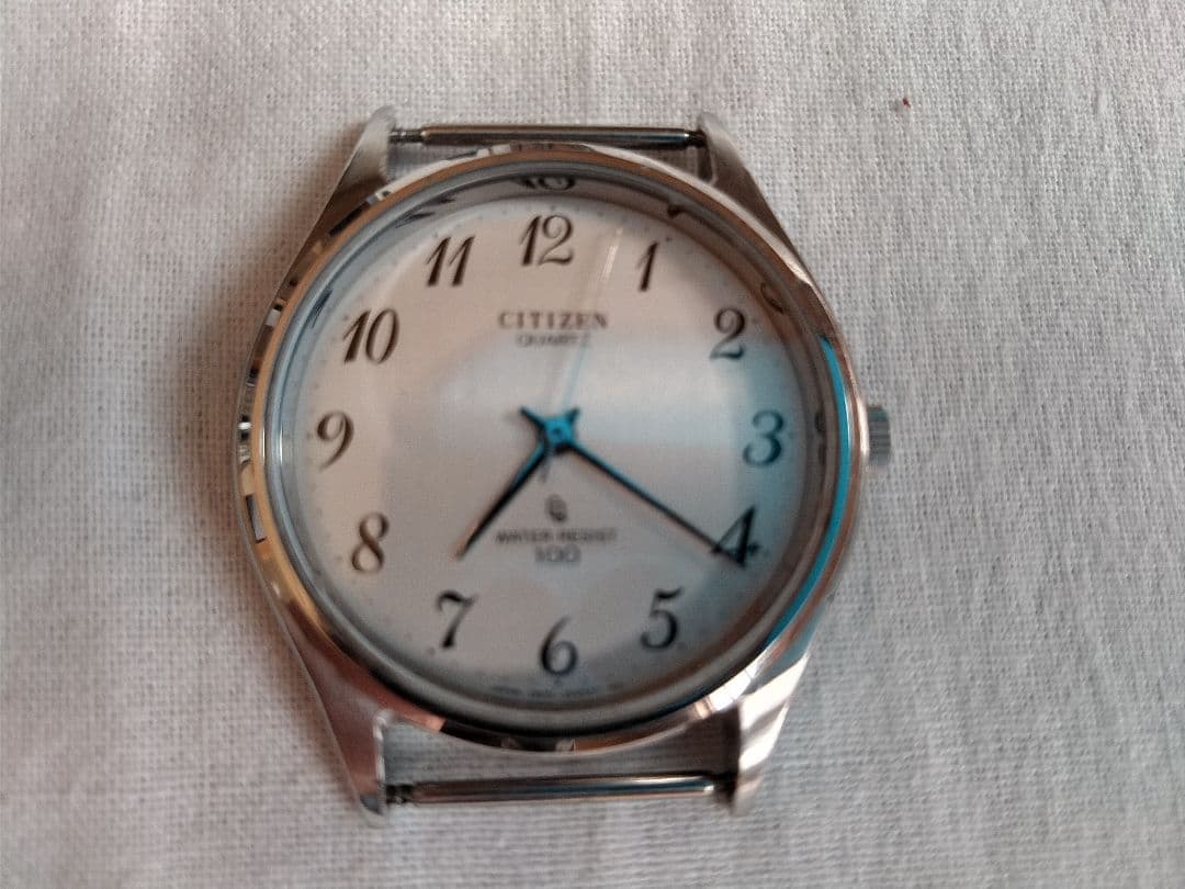 長良川鉄道 越美南線 深戸駅 駅名看板(木製) & 乗務員用腕時計