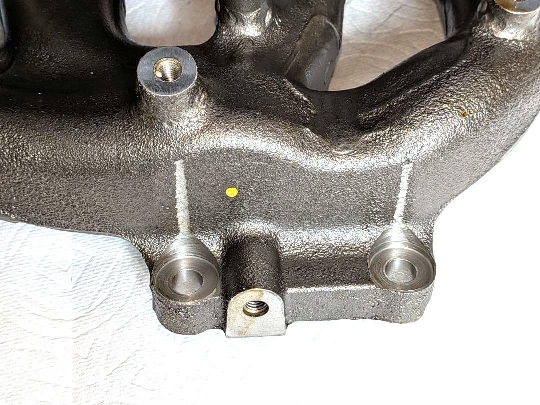 新品！ 半額以下！ランサーエボリューション8 エキゾーストマニホールド 純正品