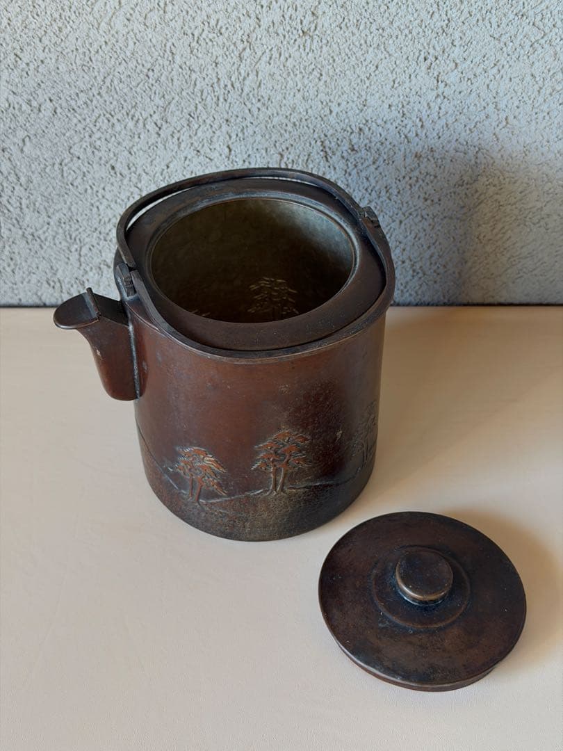 松の絵　金正堂　古銅　水注　やかん　茶道具　時代物　重さ約477g