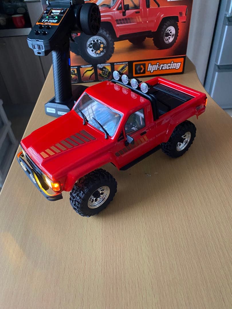 Venture 18 Toyota Hilux SR5 ブラシレスモーター2速