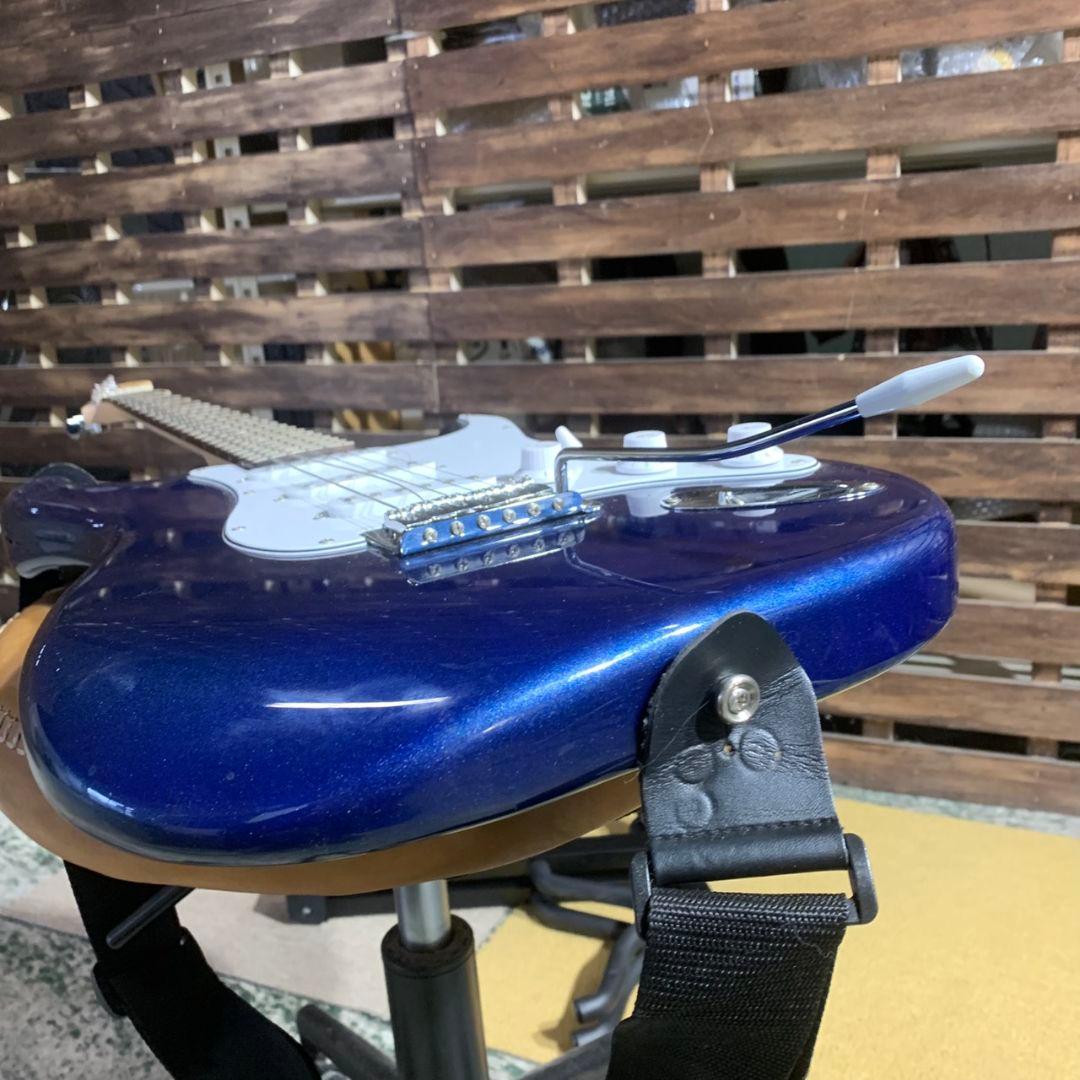 K004 BACCHUS バッカス エレキギター BST-1R