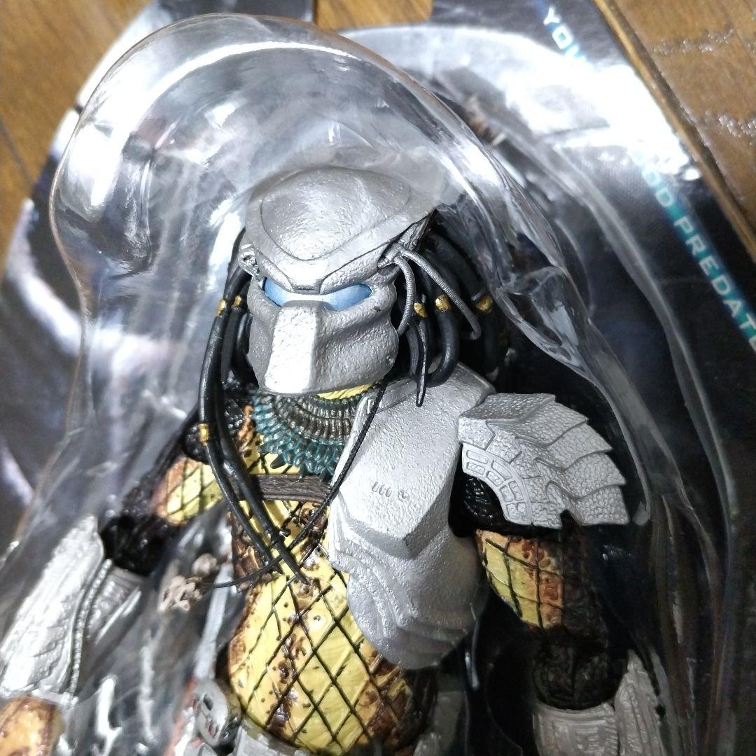 ネカ　ヤングブラッドプレデター　フィギュア