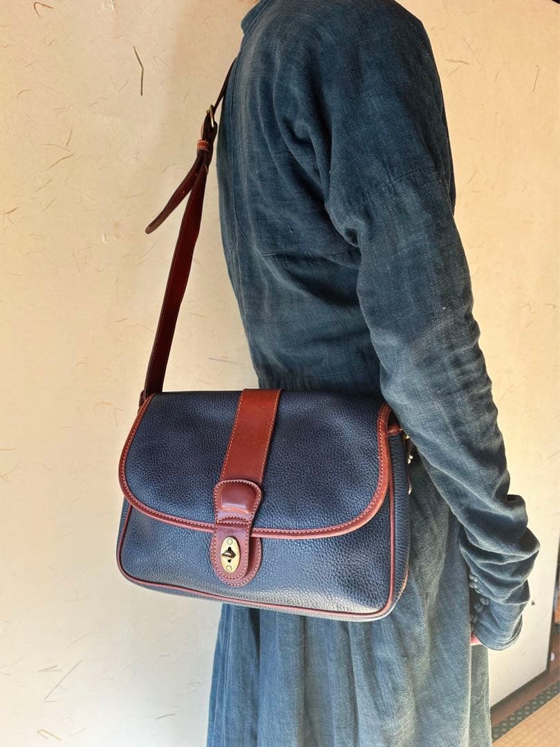 ネイビーレザーショルダーバッグ　oldcoach オールドコーチ　vintage