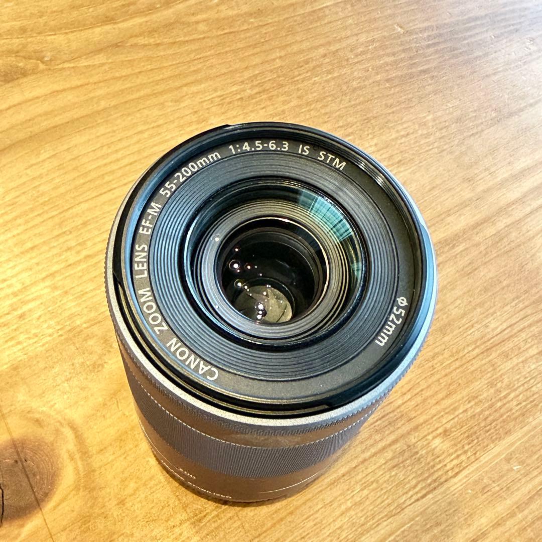 【美品】Canon キャノンEOS Kiss M2 ダブルズームキット　ホワイト