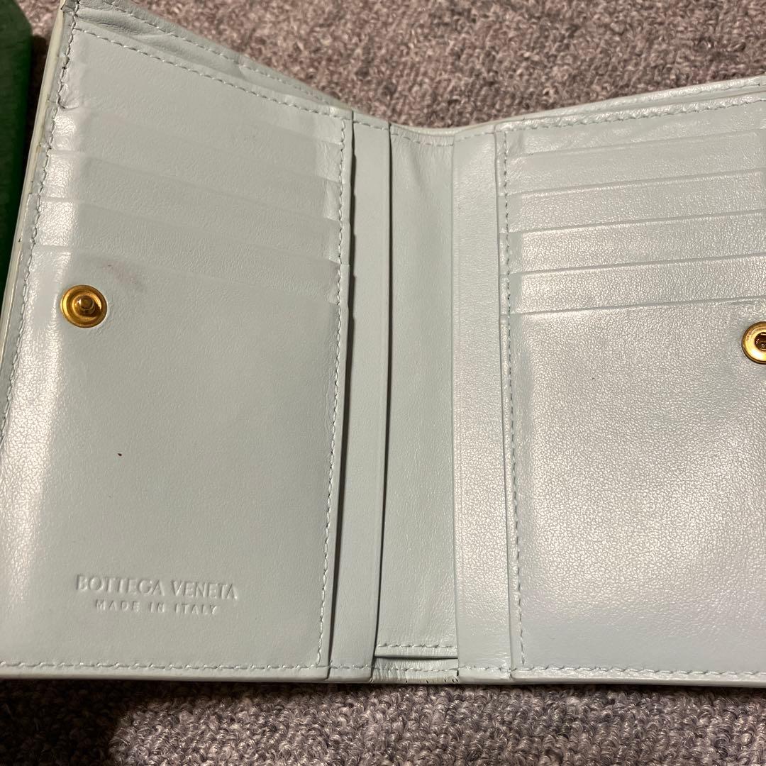 ボッテガヴェネタ　二つ折り財布　日本限定カラー