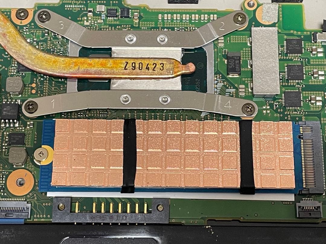 整備済LifbookU939／A i5 8365U M.2 NVMe 500GB