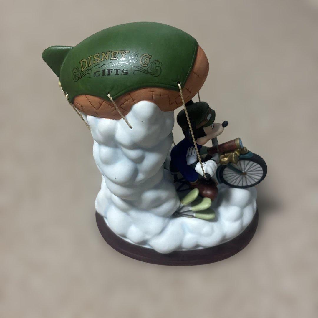 DISNEY 陶器　mickey ミッキー　空飛ぶ自転車　チップとデール