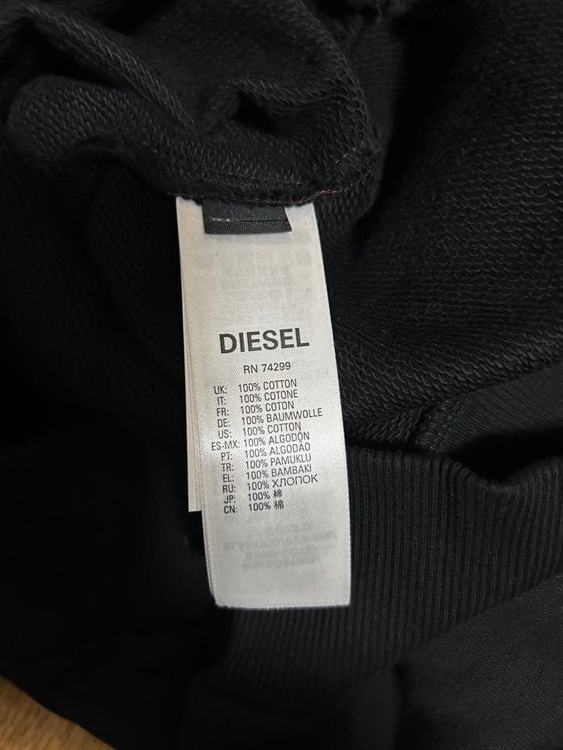 新品タグ付き★ディーゼル★パーカー12Y