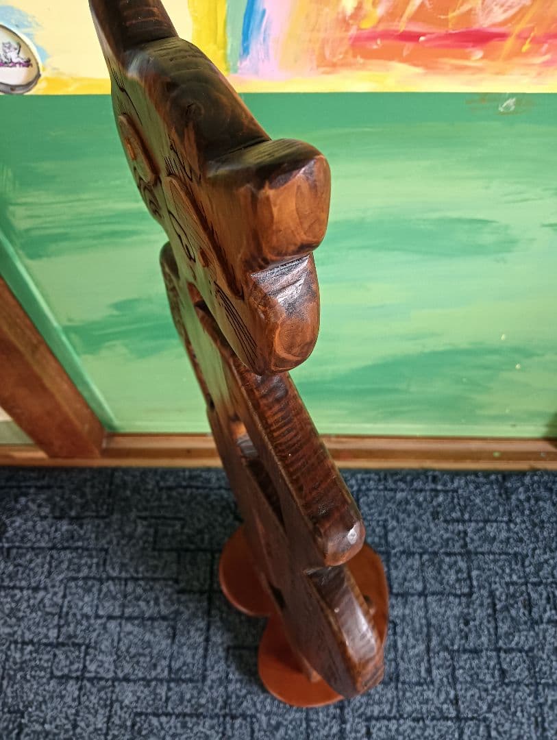 特大　猫型　木製アート彫刻　玄関先など幸せ招く猫