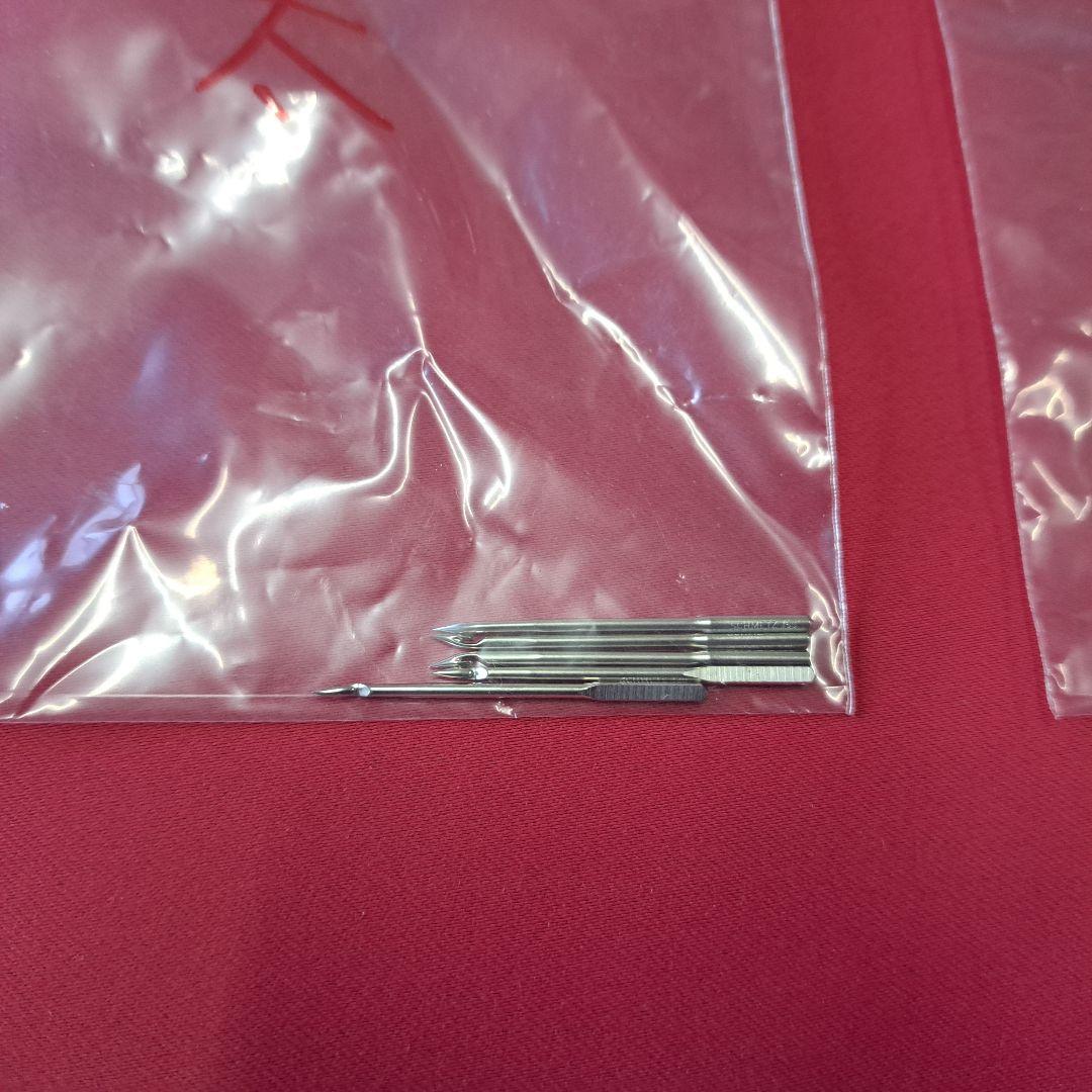 編み機、編機、シルバー編み機ダイアルリンキングくるーるDL1000 針新品セット