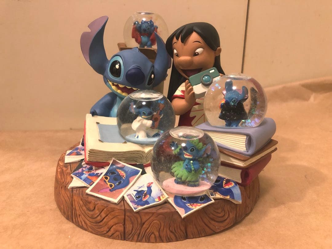 リロ＆スティッチ Lilo & Stitch Dオークション限定　スノードーム