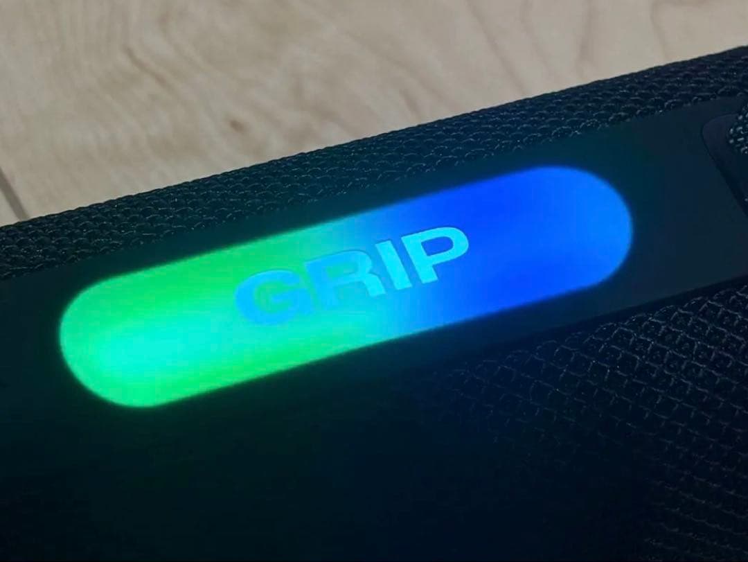 JBL GRIP ジェイビーエル Bluetoothスピーカー ブラック