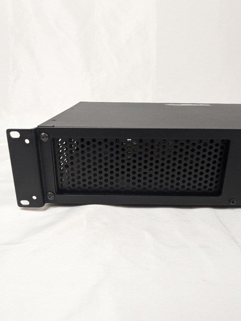 CARVIN DCM2004L 4chパワーアンプ カーヴィン