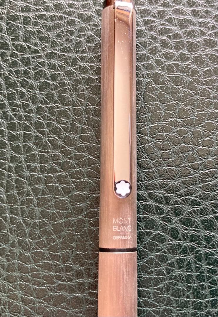 y*u様 MONTBLANCモンブラン ２色ボールペン 廃盤品シルバー 新品未使