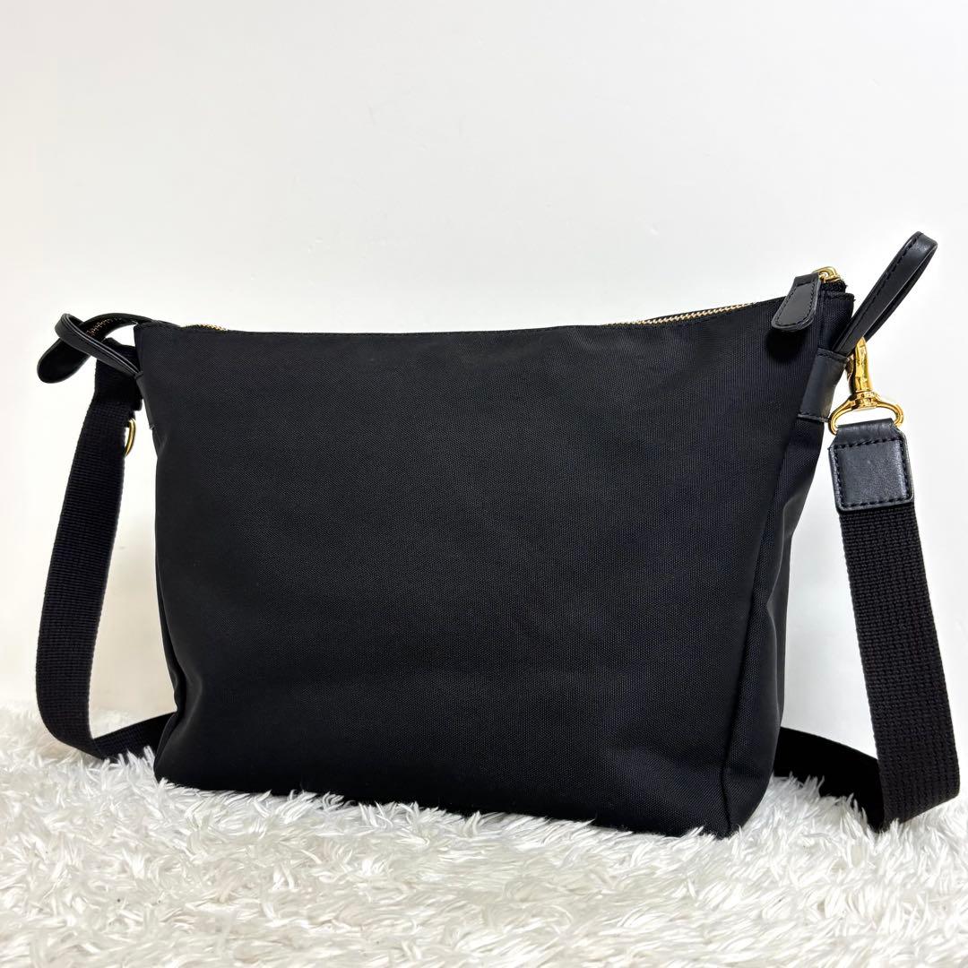 【美品】 Kitamura キタムラ ショルダーバッグ クロスボディ