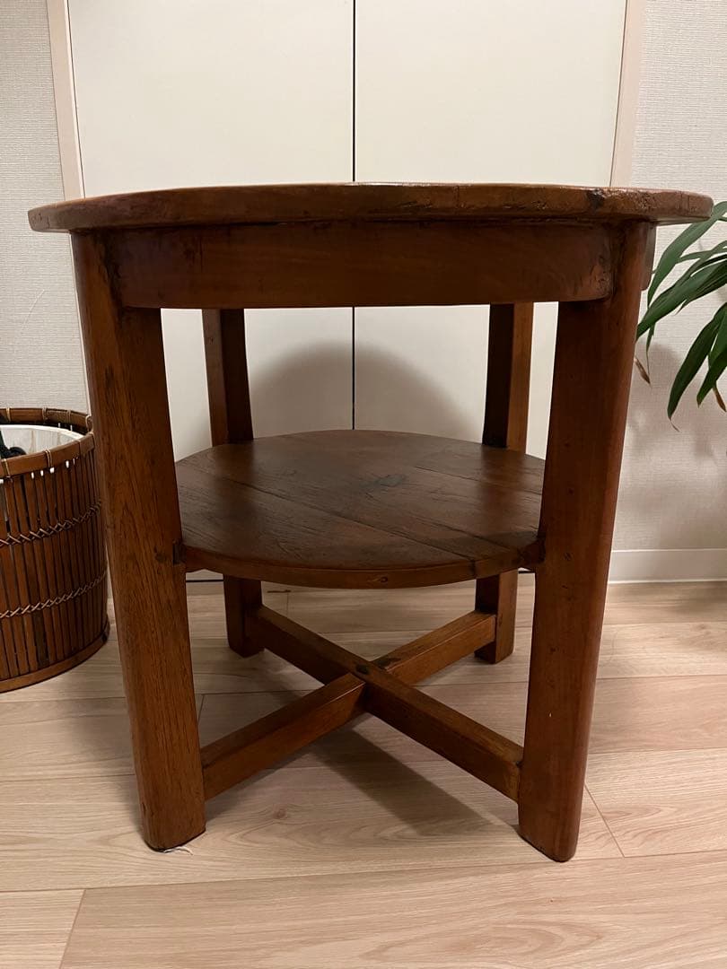 円形テーブル　約60cm 天然木