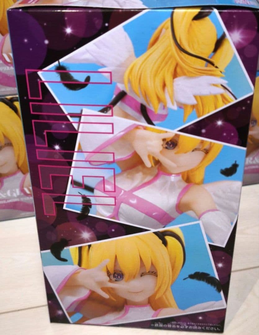 リリエル　フィギュア　2.5次元の誘惑　半深淵形態　✕２４