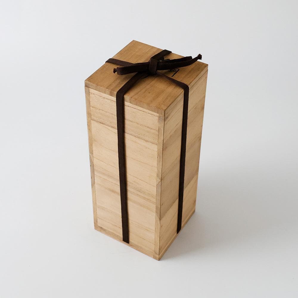 板橋一歩作 白銅 ブロンズ 祈り 祈る女性像 人物像 共箱 井波伝統工芸