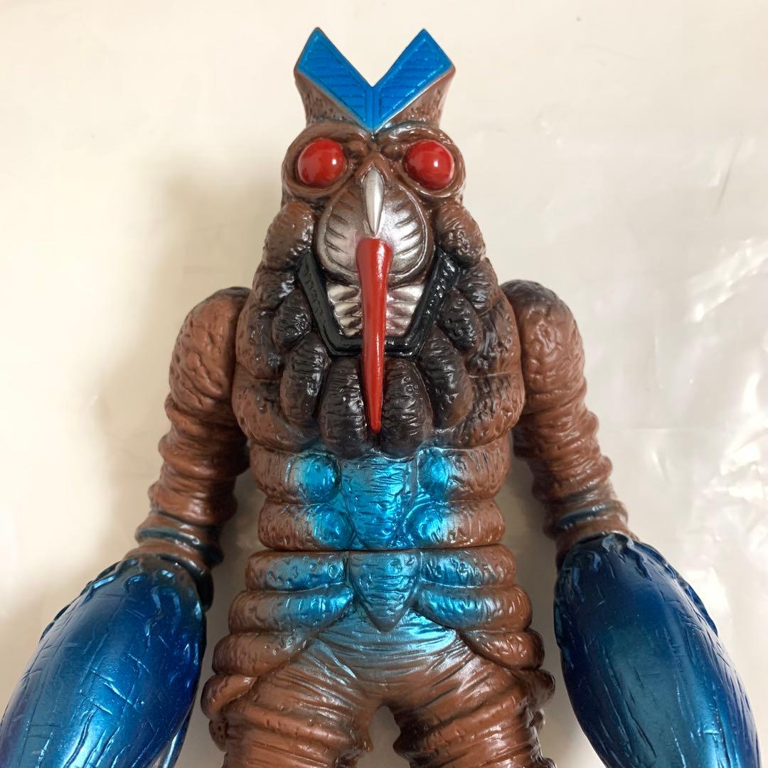 【未使用】フューチャーモデルズ 楳図かずお バルタン星人 レトロver.2ソフビ