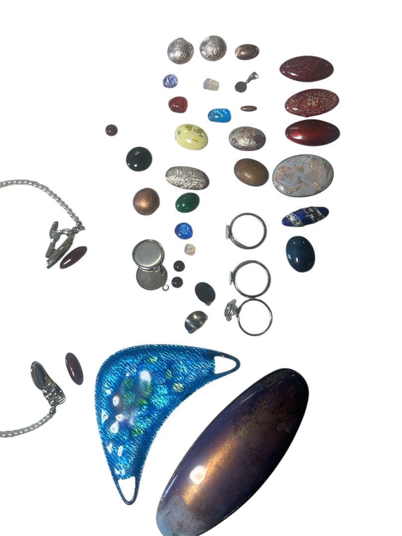 値下げ　七宝焼　新品材料118点焼いてあるもの32点　銀箔もあります　おまけ追加