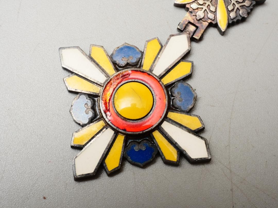 満州国 勲六位景雲章 勲章 徽章 略綬付 共箱付