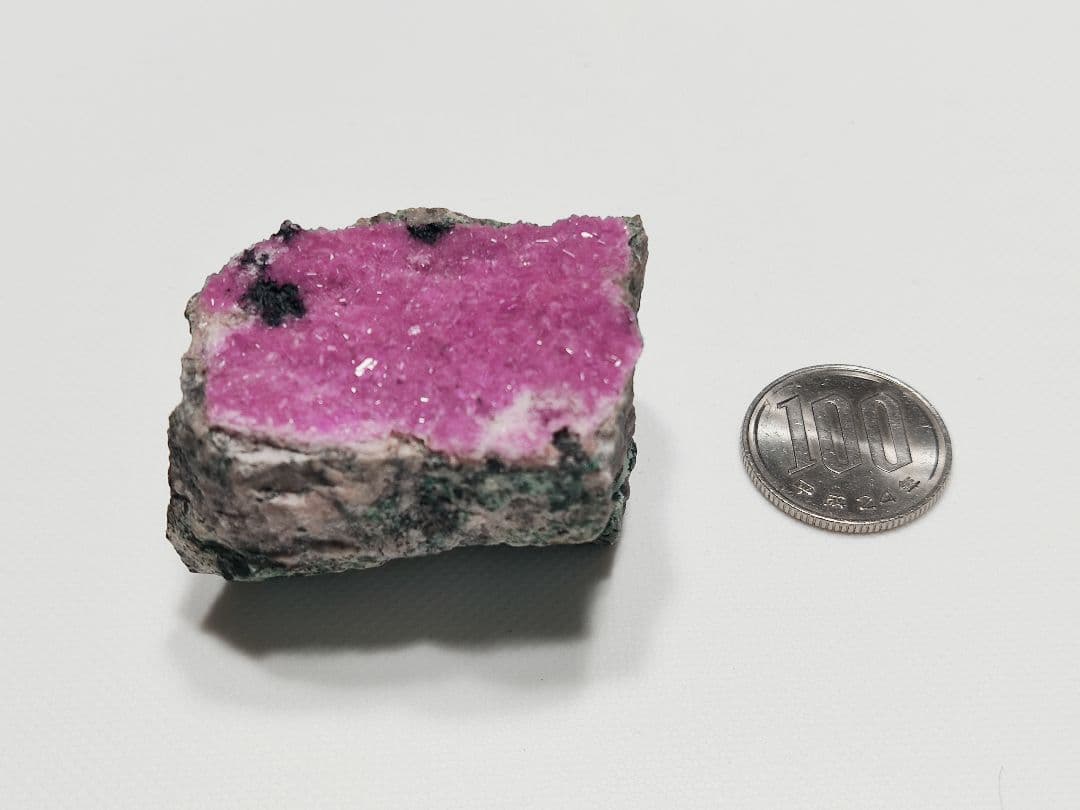 パワーストーン　天然石　コバルトカルサイト　80g　No.511