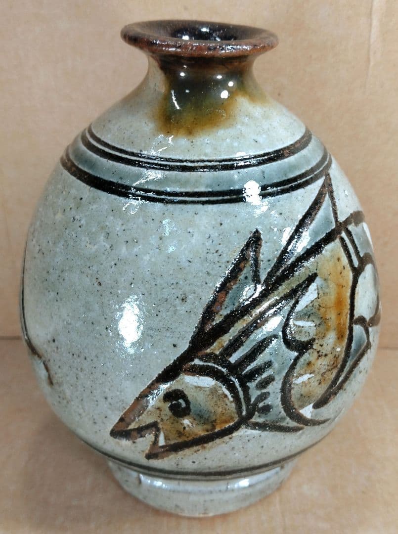 【本物保証】金城次郎 壷屋焼徳利(笑魚2匹) 共箱 人間国宝 壺屋焼 やちむん