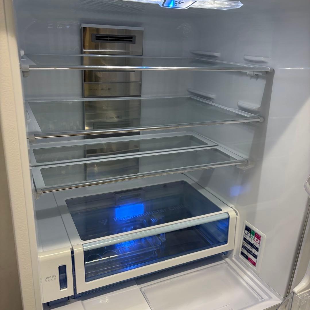 冷蔵庫　SHARP　大型　500-600ℓ　フレンチドア　安い　綺麗　設置無料