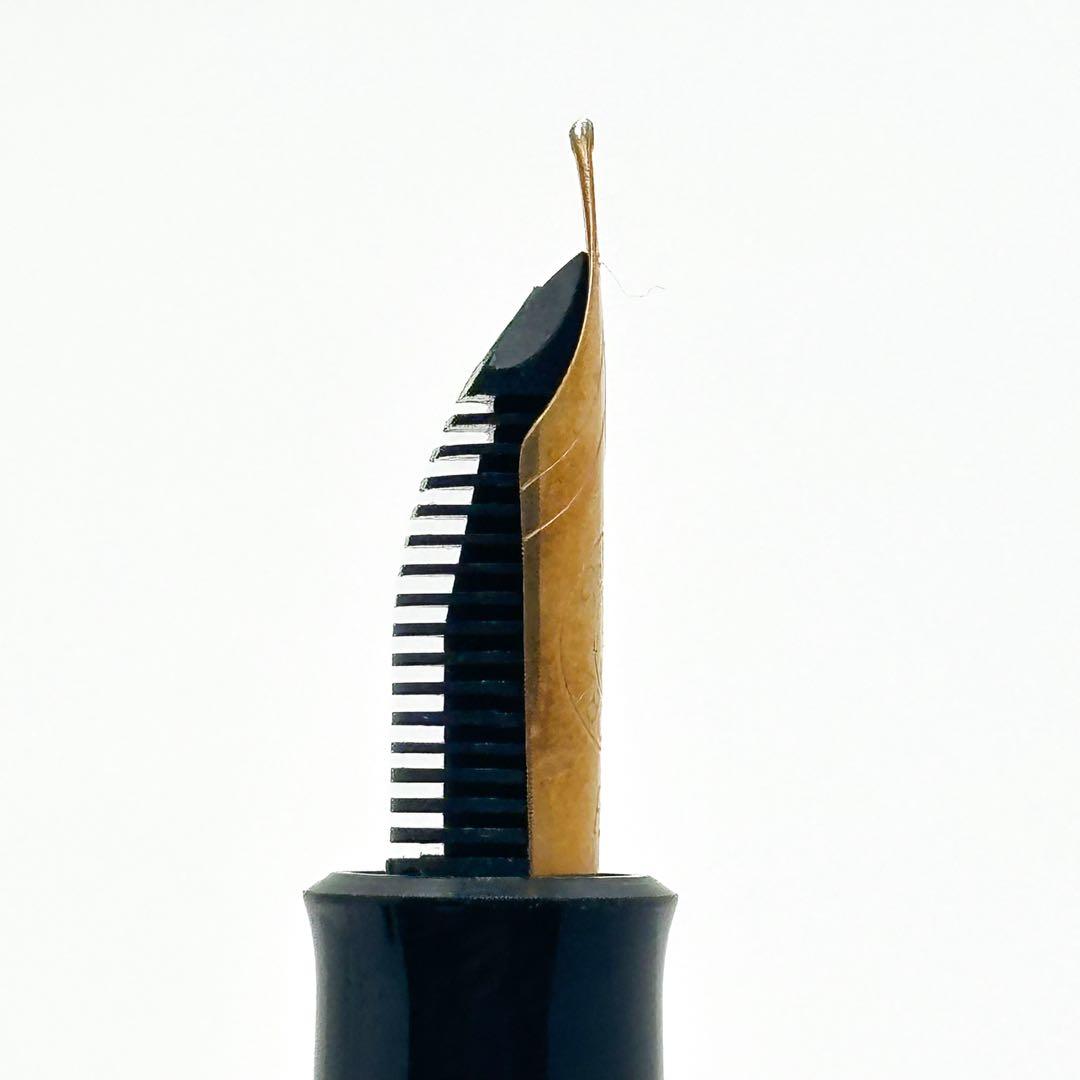 Pelikan ペリカン M700 TOLEDO トレド 1674