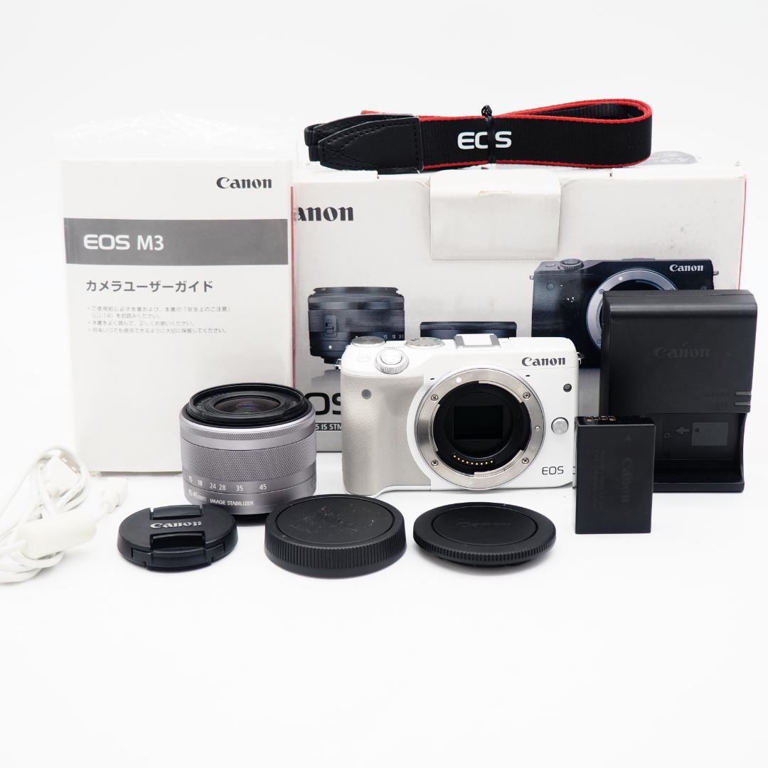 Wi-Fi&自撮り　小型軽量！ canon eos m3 レンズセット