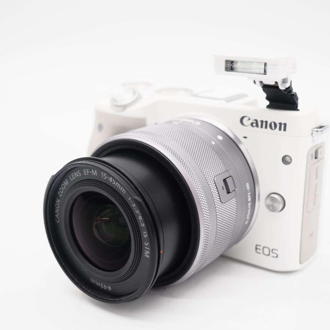 Wi-Fi&自撮り　小型軽量！ canon eos m3 レンズセット