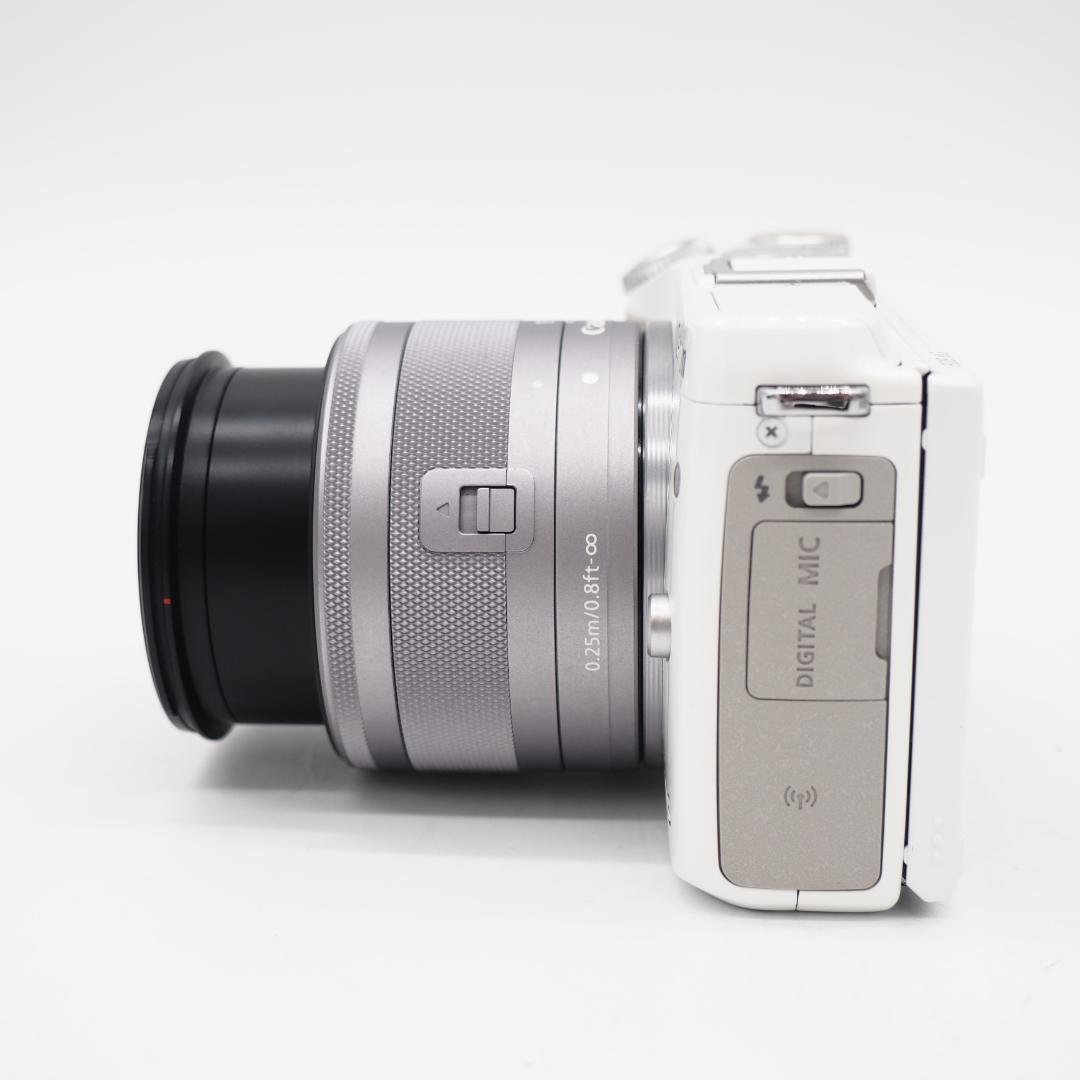 Wi-Fi&自撮り　小型軽量！ canon eos m3 レンズセット