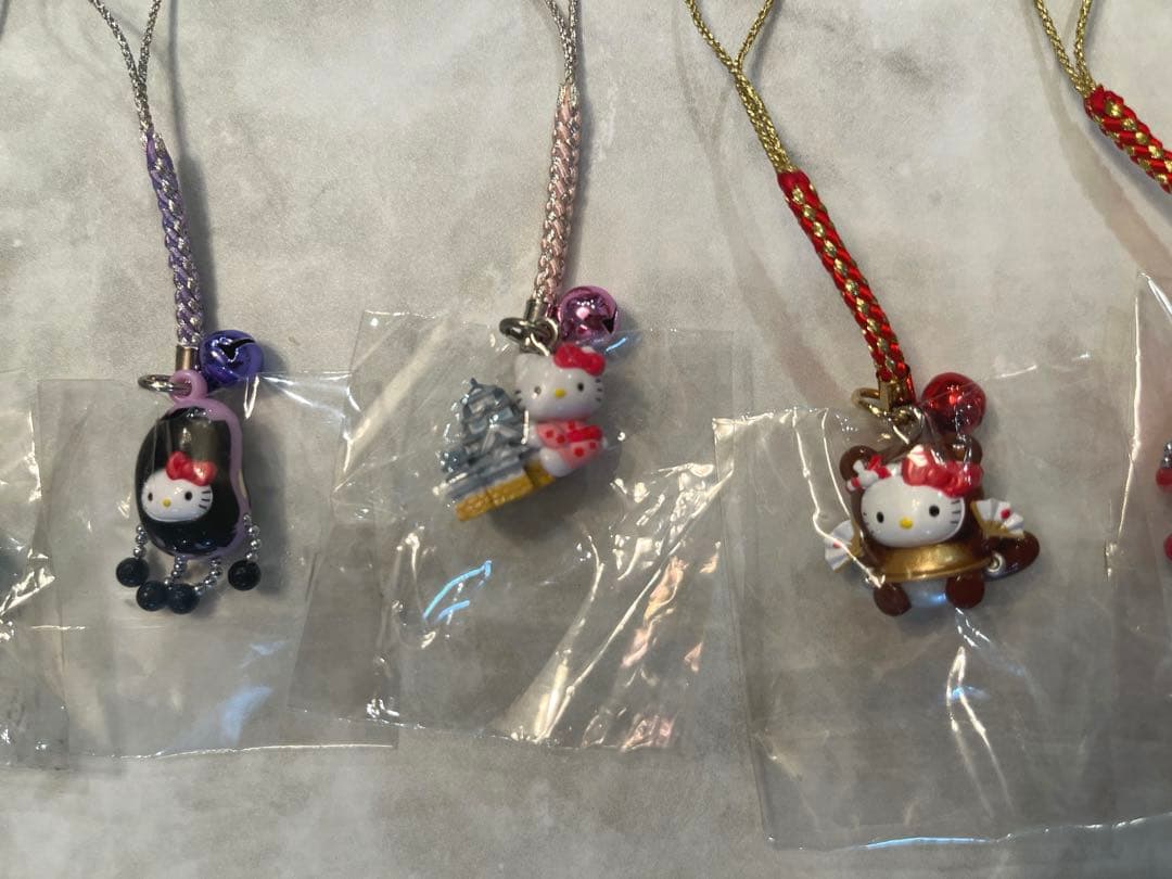 ハローキティ ご当地キティ 根付け　ストラップ 10個セット