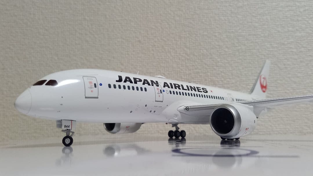 SQWings 1/200 JAL B787-8 JA844J 完成品