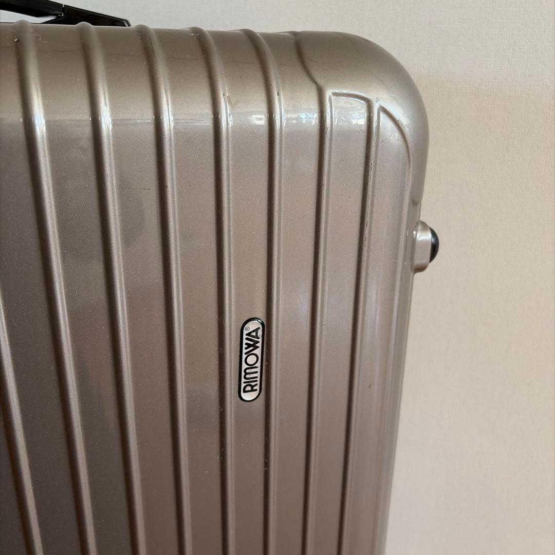 リモワ サルサ 104L 4輪 日本限定色サンドゴールド