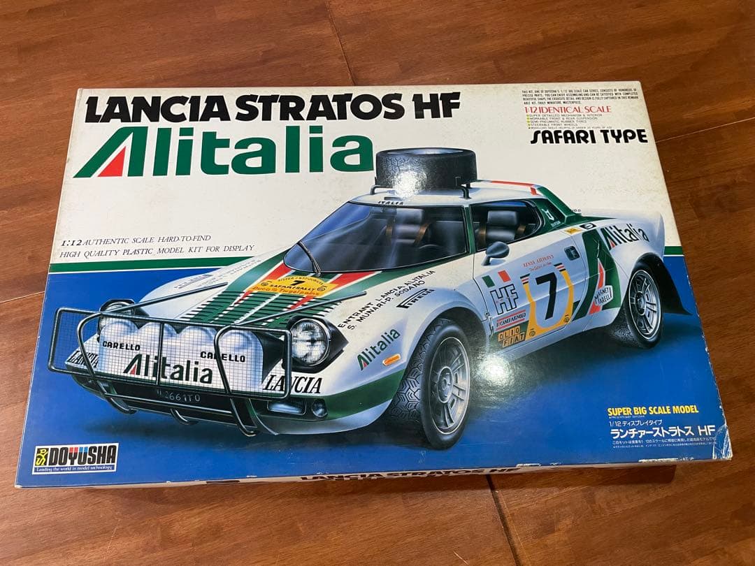 LANCIA STRATOS HF 1/12 スケールモデル